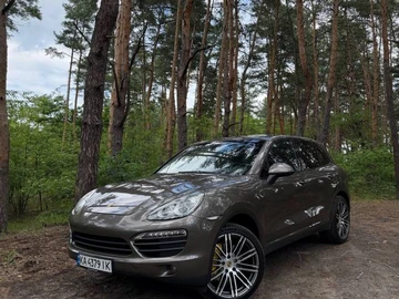 Авто Porsche Cayenne S 2012 № 8849615