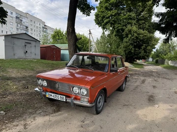 Авто ВАЗ 2103 1982 № 8849669
