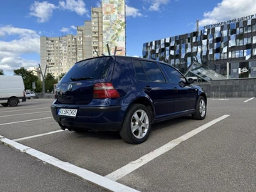 Авто Volkswagen Golf 2003 № 8849746