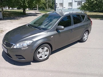 Авто KIA Cee X27 D 2009 № 8849958
