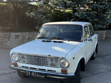 Авто ВАЗ 2101 1981 № 8850002