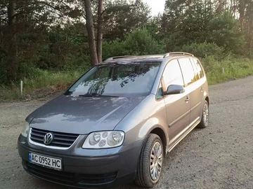 Авто Volkswagen Touran 2005 № 8850021
