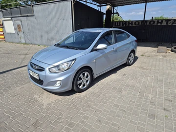 Авто Hyundai Accent 2011 № 8850100