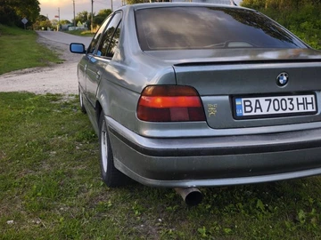 Авто BMW 5 Серия 1999 № 8850325