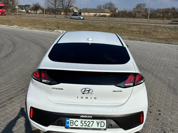 Авто Hyundai Ioniq 2022 № 8850348