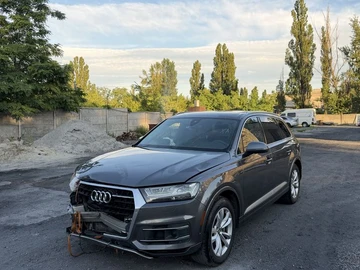 Авто Audi Q7 2019 № 8850349