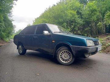 Авто ВАЗ 21099I 1999 № 8850352