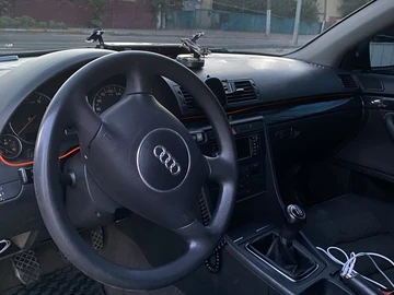 Авто Audi A4 2003 № 8850421