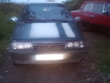 Авто ВАЗ 2109 1995 № 8850437