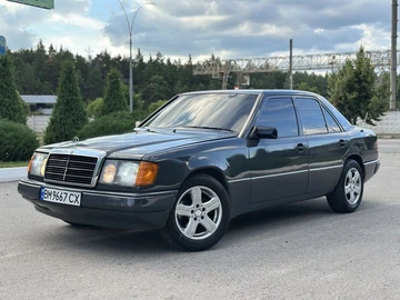 Авто Mercedes E Серия 1989 № 8850441