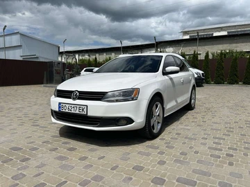 Авто Volkswagen Jetta 2011 № 8850449