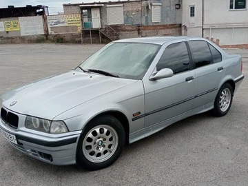 Авто BMW 3 Серия 1998 № 8850506