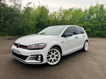 Авто Volkswagen Golf 2019 № 8850694