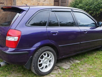 Авто Mazda 323 1999 № 8850717