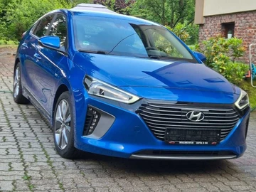 Авто Hyundai Ioniq 2017 № 8850742