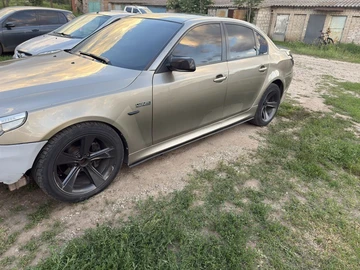 Авто BMW 5 Серия 2004 № 8850872