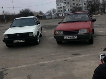 Авто Volkswagen Golf 1991 № 8850920