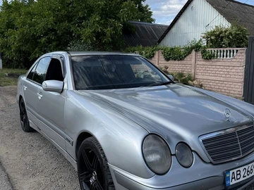 Авто Mercedes E Серия 2001 № 8850927