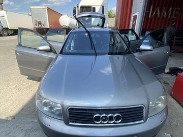 Авто Audi A4 2002 № 8850931