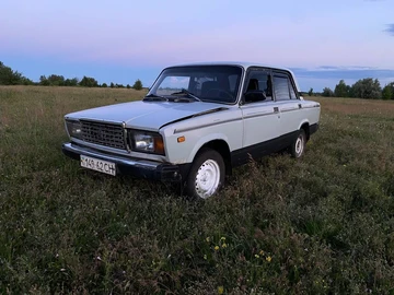 Авто ВАЗ 2107 1990 № 8850981