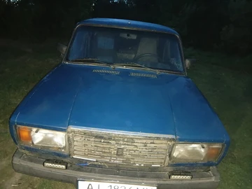 Авто ВАЗ 2107 2004 № 8851003