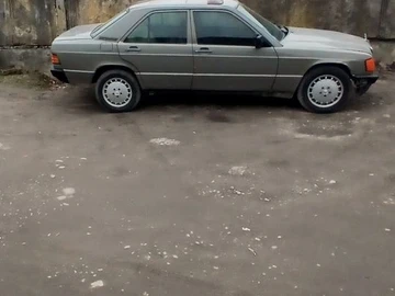 Авто Mercedes 190 1993 № 8851018