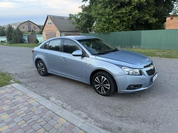 Авто Chevrolet Cruze 2010 № 8851186