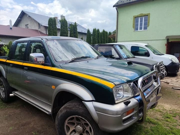 Авто Mitsubishi L 200 2003 № 8851188