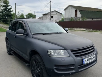 Авто Volkswagen Touareg 2006 № 8851210