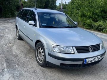 Авто Volkswagen Passat Sedan 2000 № 8851211