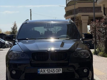 Авто BMW X5 2010 № 8851229