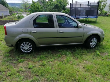 Авто Renault Logan 2011 № 8851316