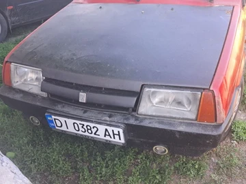 Авто ВАЗ 2109 1992 № 8851359