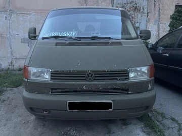 Авто Volkswagen Transporter 2002 № 8851385