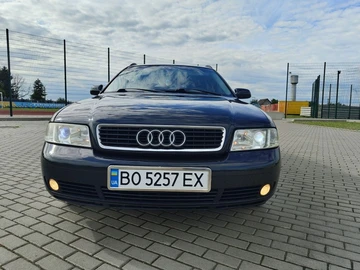 Авто Audi A4 2001 № 8851507