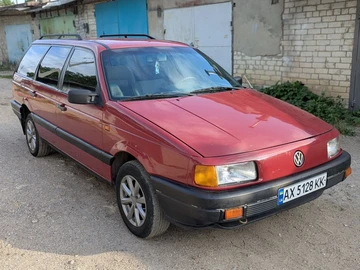 Авто Volkswagen Passat Variant 1991 № 8851657