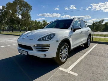 Авто Porsche Cayenne 2011 № 8851702