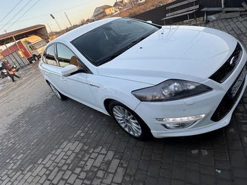 Авто Ford Mondeo 2014 № 8851773