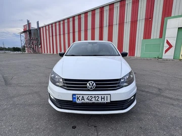 Авто Volkswagen Polo 2016 № 8851783