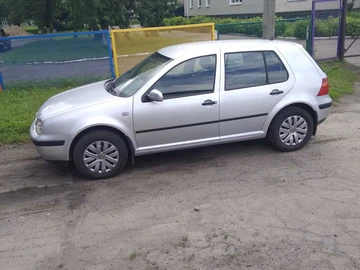 Авто Volkswagen Golf 2003 № 8851806