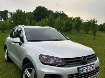 Авто Volkswagen Touareg 2012 № 8851871