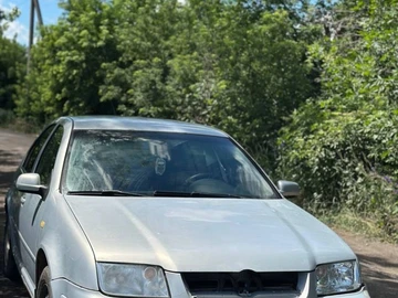 Авто Volkswagen Bora 1999 № 8851891