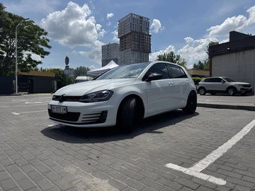 Авто Volkswagen Golf 2017 № 8852033