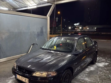Авто Opel Vectra 1996 № 8852043
