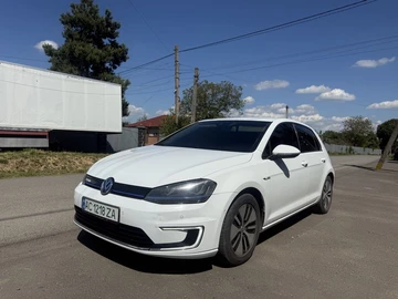 Авто Volkswagen Golf 2014 № 8852053