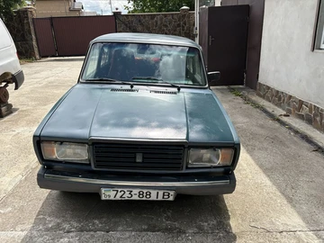 Авто ВАЗ 2107 1999 № 8852184
