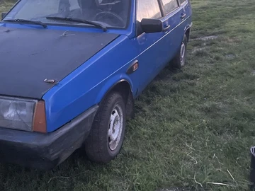 Авто ВАЗ 2109 1989 № 8852235