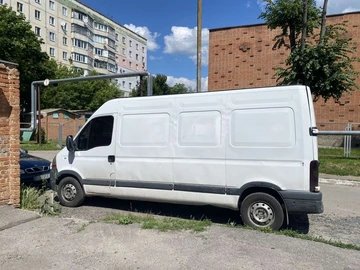 Авто Renault 4 2008 № 8852394