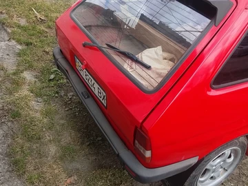 Авто Ford Fiesta 1987 № 8852395