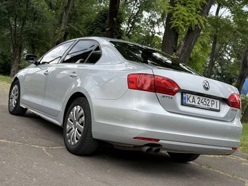 Авто Volkswagen Jetta 2012 № 8852410